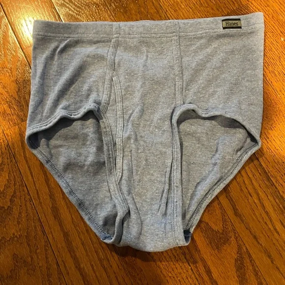 NWOT Men’s Hanes Comfort Soft Mid Rise Briefs, Bundle of 4, Large - Picture 8 of 12